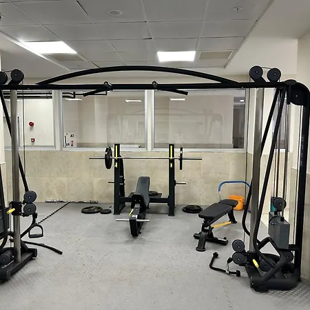 Διαμέρισμα Tow Bed And Living With Pool And Gym *