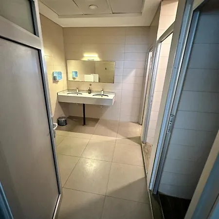 Tow Bed And Living With Pool And Gym Eskiomerler