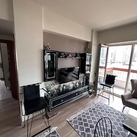 Διαμέρισμα Tow Bed And Living With Pool And Gym *