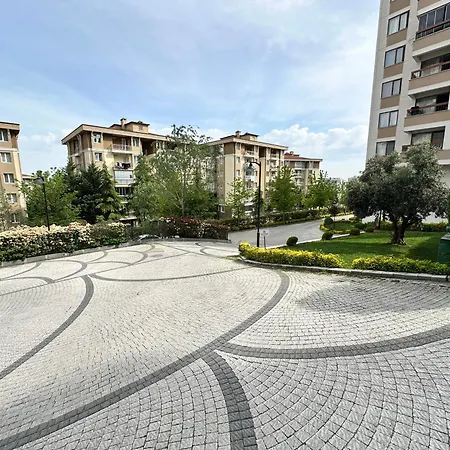 Διαμέρισμα Tow Bed And Living With Pool And Gym *